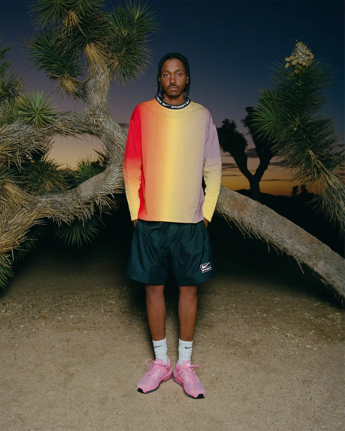 man wearing nike clothing