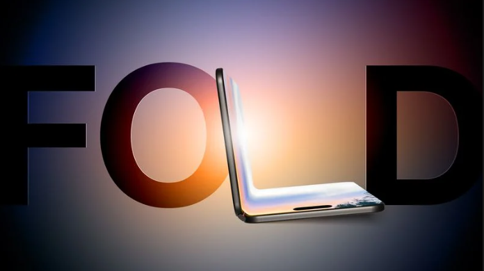 New apple fold device production 2026
